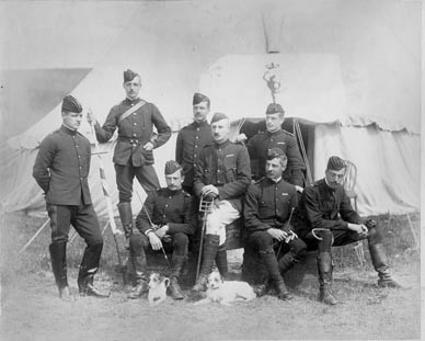Old photograph of soldiers